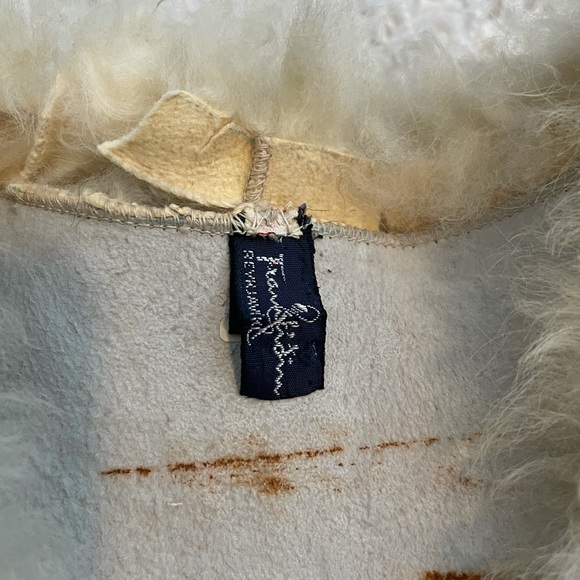 Gorgeous Shearling vest from Reykjavik, Iceland, size XS - Picture 8 of 11